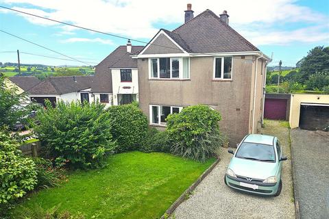 Abbotsfield Crescent, Tavistock