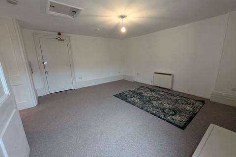 Studio to rent, Melville Street, Ryde