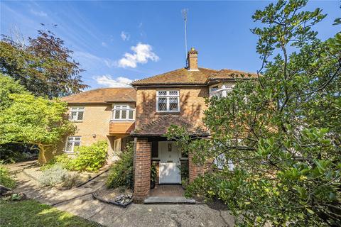 5 bedroom detached house for sale, Frensham Road, Lower Bourne, Farnham, GU10