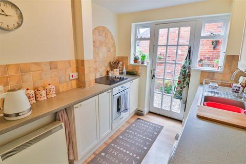 2 bedroom cottage for sale, Swan Street, Boxford, Sudbury