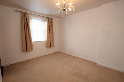 2 bedroom flat to rent, Harrogate Road, Leeds, West Yorkshire, UK, LS17