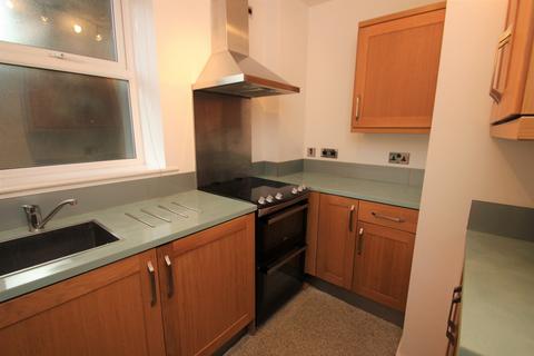 2 bedroom flat to rent, Harrogate Road, Leeds, West Yorkshire, UK, LS17