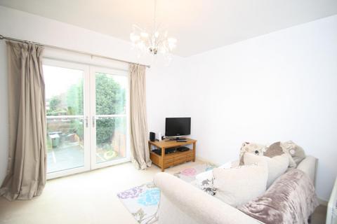 2 bedroom flat to rent, Harrogate Road, Leeds, West Yorkshire, UK, LS17