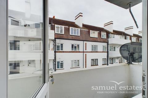 2 bedroom flat for sale, Ridley Court, Barrow Road, Streatham, SW16