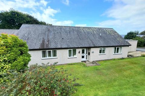 4 bedroom detached bungalow for sale, Glan Ysgethin, Talybont