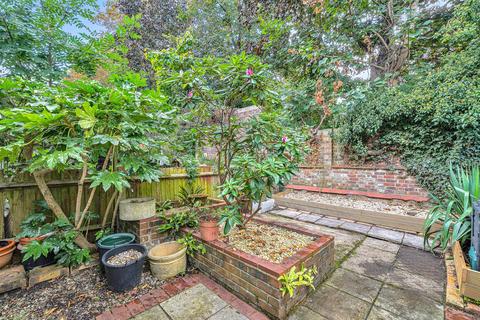 3 Patterdale Close, Bromley, BR1 4HZ