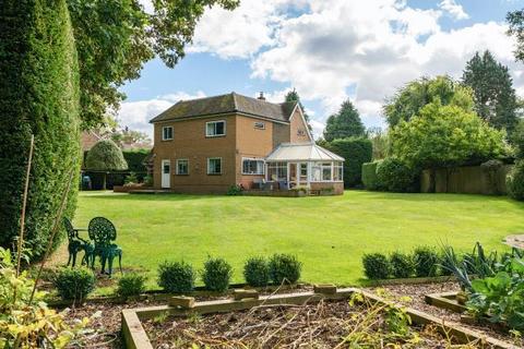 4 bedroom detached house for sale, Worminghall,  Buckinghamshire,  HP18