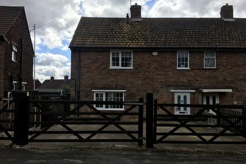 2 bedroom semi-detached house to rent, Chestnut Drive, Shirebrook, Mansfield, Derbyshire, NG20