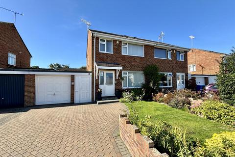 3 bedroom semi-detached house for sale, Beckhampton Road, Poole BH15