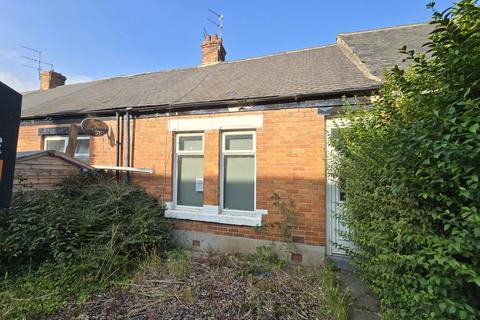 2 bedroom cottage for sale, Somerset Cottages, Silksworth, Sunderland, Tyne and Wear, SR3 1BX