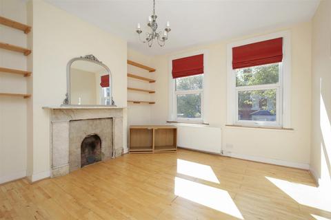 2 bedroom flat to rent, Victoria Road, Stroud Green