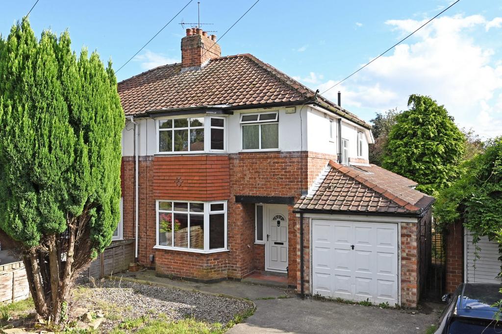 Broadway, Fulford, York, YO10 3 bed semidetached house to rent £