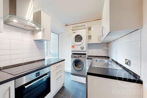 1 bedroom flat to rent, Heathway Court, London NW3