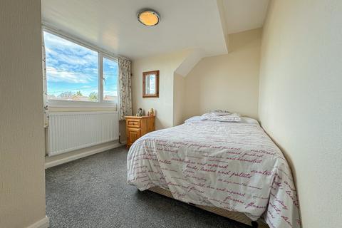 10 Croft Road, Clehonger, Hereford, HR2 9ST