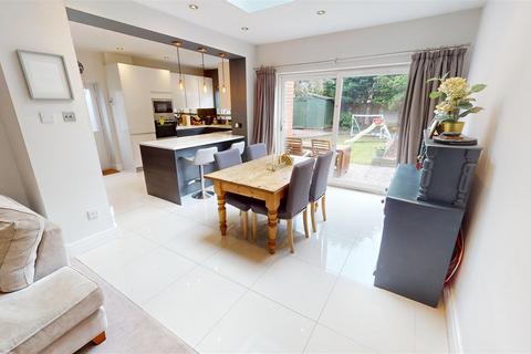 4 bedroom detached house for sale, Western Road, Flixton, Manchester, M41