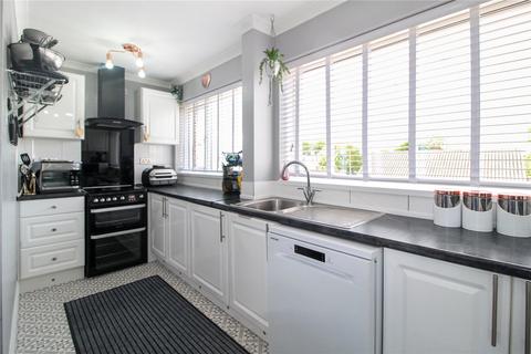 4 bedroom terraced house for sale, Carlton Drive, Benfleet, Essex, SS7