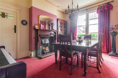 7 Cefn Coed Road, Cardiff, CF23 6AN