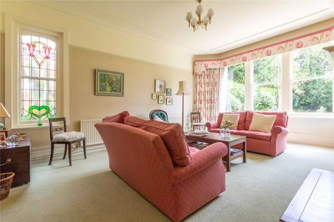 7 Cefn Coed Road, Cardiff, CF23 6AN