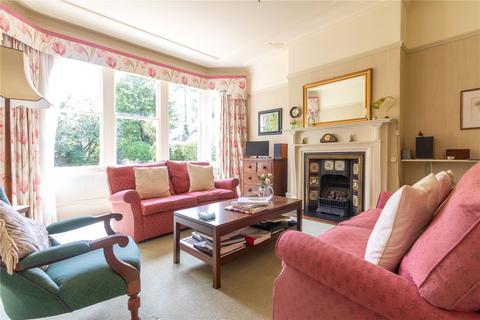 7 Cefn Coed Road, Cardiff, CF23 6AN