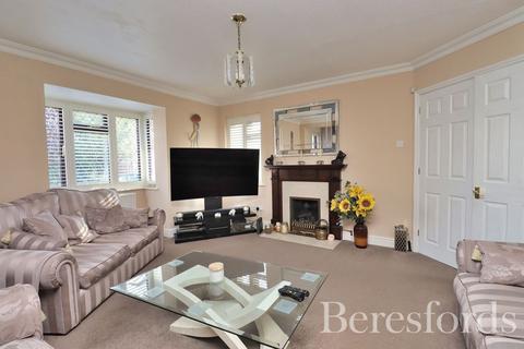 4 bedroom detached house for sale, Dolby Rise, Chelmsford, CM2