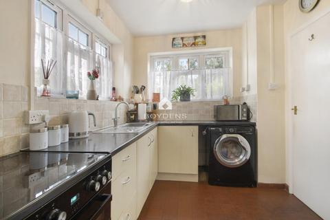 9 Fish Street, Goldhanger, Maldon, CM9 8AT