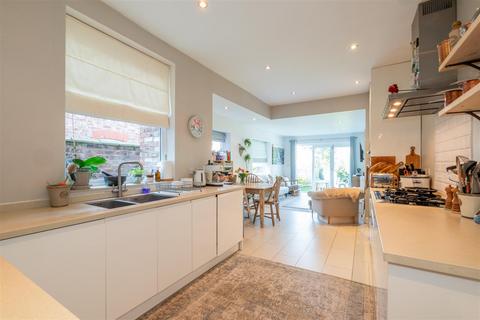 4 bedroom terraced house for sale, Cedar Road, Hale, Altrincham