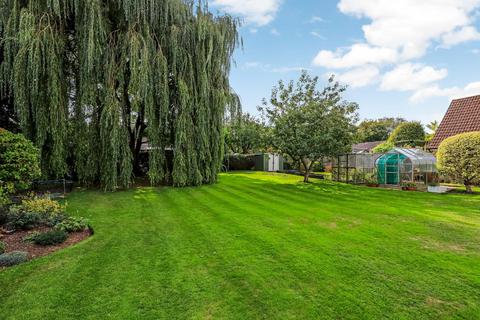 3 bedroom detached house for sale, Britford Lane, Harnham