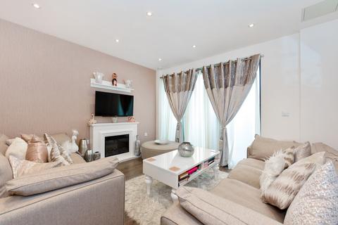 1 bedroom flat for sale, Furlong Court, London E3