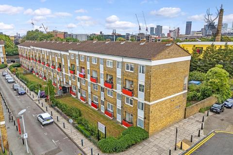 111 Candy Street, London, E3 2LW