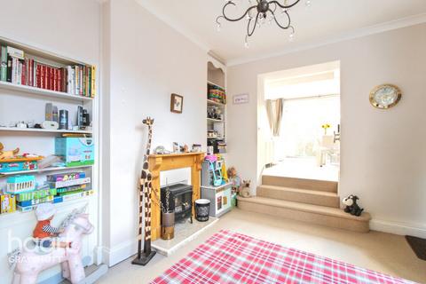 4a, Brambledown Tower Road, Hindhead, GU26 6SP