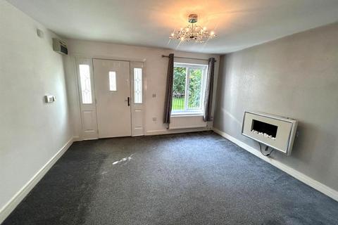 4 bedroom end of terrace house to rent, Barmouth Walk Hollinwood Oldham Lancashire