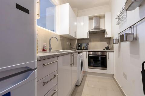 3 bedroom apartment to rent, Elgin Avenue, Maida Vale, W9