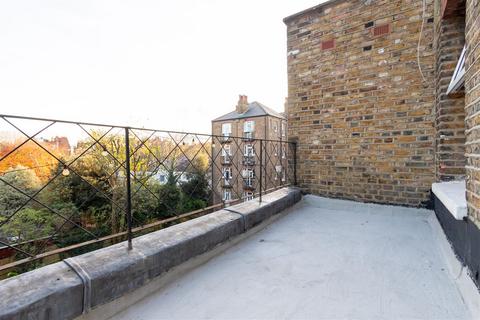 3 bedroom apartment to rent, Elgin Avenue, Maida Vale, W9