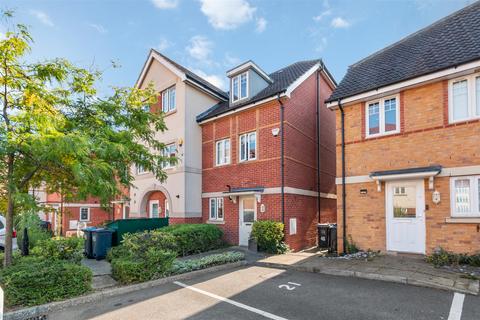 46 Schoolgate Drive, Morden, SM4 5BF