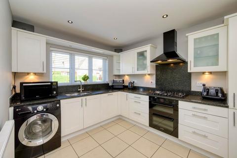 5 bedroom detached house for sale, Maytree Walk, Reading RG4