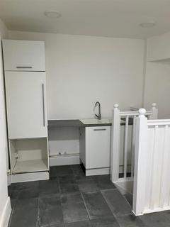 Office to rent, Ladbroke Grove, London