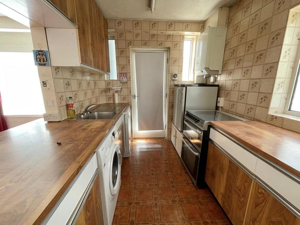 Open-plan Kitchen