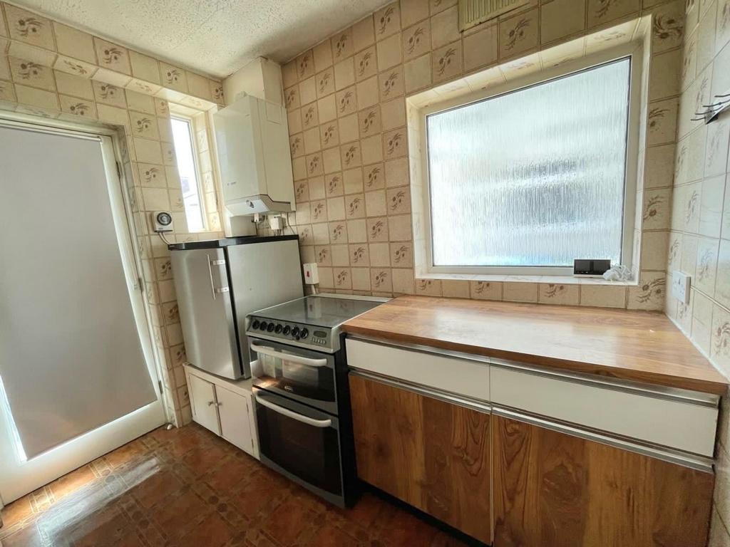 Open-plan Kitchen