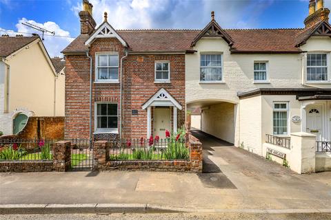 3 bedroom semi-detached house for sale, Station Road, Liss, Hampshire, GU33