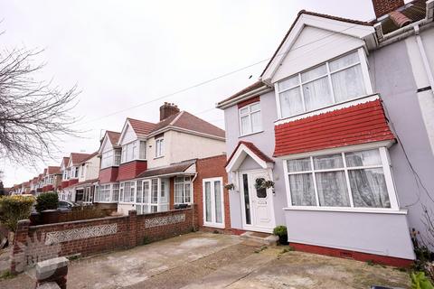 4 bedroom semi-detached house for sale, Legrace Avenue, Hounslow, TW4