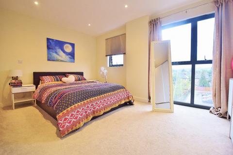 1 bedroom apartment to rent, Imperial Drive, Harrow HA2