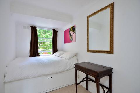 2 bedroom flat to rent, St Quintin Avenue, North Kensington, London, W10