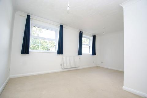 1 bedroom flat to rent, Drew Lane, Deal, CT14