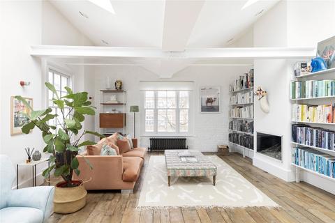 2 bedroom penthouse to rent, Chepstow Crescent, London, W11