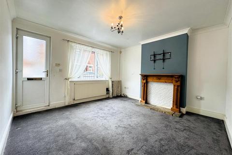 3 bedroom terraced house for sale, Second Avenue, Goole