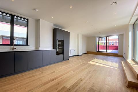 2 bedroom apartment to rent, New Cross Central, Addington Street, Manchester