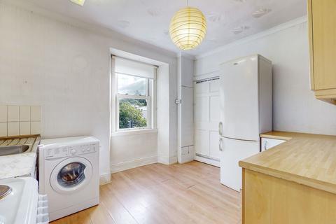 5 Glasgow Road, Strathaven, ML10 6LZ