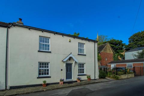 3 bedroom cottage for sale, School Yard, Wakefield WF4