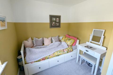 21 Dewberry Road, Tidbury Green, Solihull, B90 1UH
