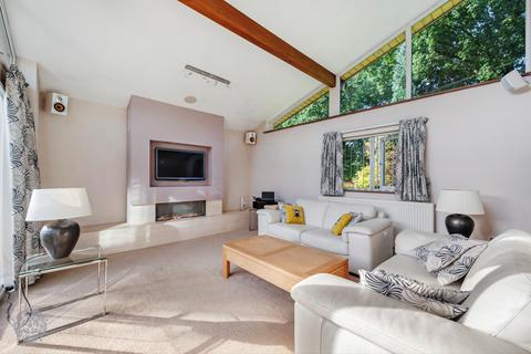 undefined, Chatsworth Road, Worsley, Manchester, Greater Manchester, M28 2NU